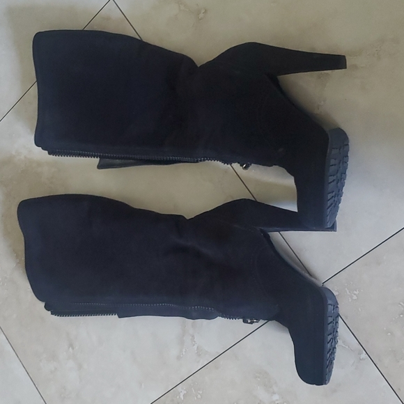 Gucci Boots 8 1/2 black suede high heel boot - Picture 1 of 5